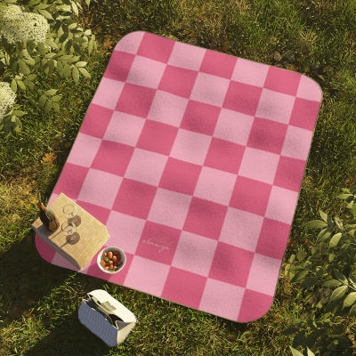 Pink Stylish Picnic Blanket for Outdoor Fun, Perfect for Beach Days, Picnics, Festivals, Camping, and Family Gatherings, Comfortable and Trendy