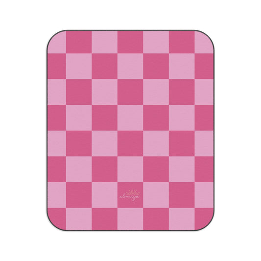 Pink Stylish Picnic Blanket for Outdoor Fun, Perfect for Beach Days, Picnics, Festivals, Camping, and Family Gatherings, Comfortable and Trendy